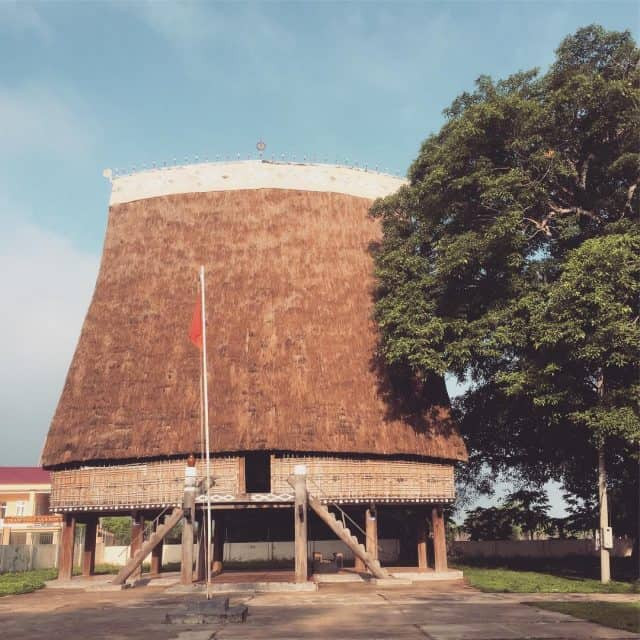 Nhà rông Kon Klor (Kon Tum)