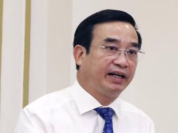  Ông Lê Trung Chinh, Chủ tịch Ủy ban Nhân dân thành phố Đà Nẵng nhiệm kỳ 2016-2021 và nhiệm kỳ 2021-2026. (Ảnh: Xuân Khu/TTXVN)