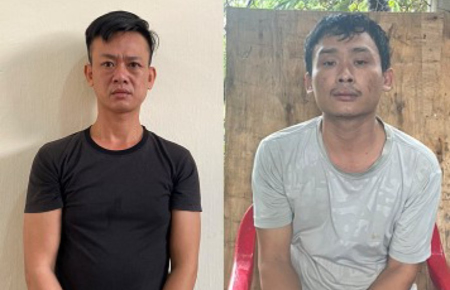 Đối tượng Hoàng Văn Sỹ (bìa trái) và Dương Quốc Tuấn. Ảnh: Công an huyện Krông Pa cung cấp Đối tượng Hoàng Văn Sỹ (bìa trái) và Dương Quốc Tuấn. Ảnh: Công an huyện Krông Pa cung cấp