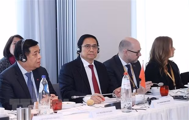  Thủ tướng Phạm Minh Chính dự chiêu đãi của Hội nghị Thượng đỉnh kinh doanh ASEAN-EU. (Ảnh: Dương Giang/TTXVN)