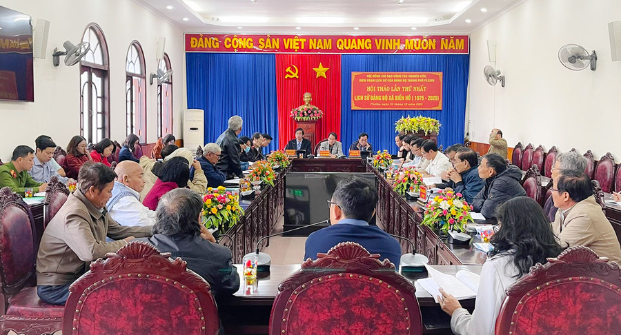   Quang cảnh buổi hội thảo. Ảnh: Bá Bính