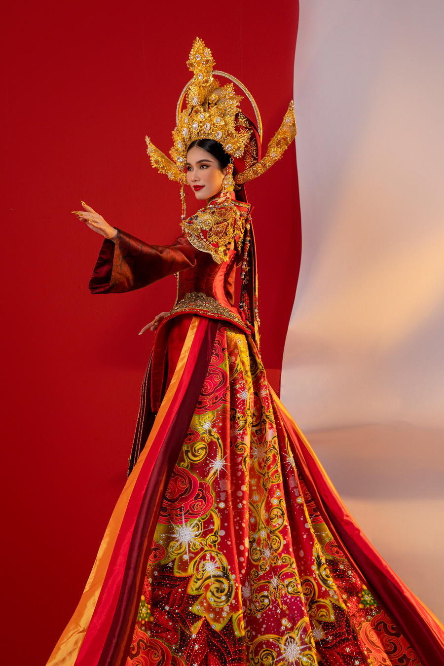 Hiện tại, Á hậu Phương Anh đang tham gia các hoạt động nằm trong khuôn khổ của đấu trường nhan sắc này tại Nhật Bản. Người đẹp thường xuyên cập nhật tình hình của bản thân trên trang cá nhân và livestream để trò chuyện với người hâm mộ. Ảnh: NVCC