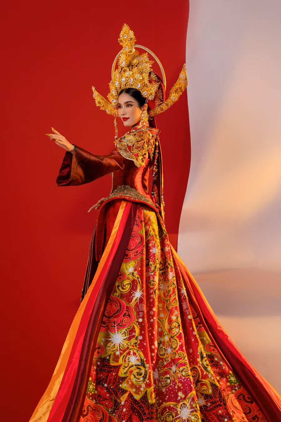 Hiện tại, Á hậu Phương Anh đang tham gia các hoạt động nằm trong khuôn khổ của đấu trường nhan sắc này tại Nhật Bản. Người đẹp thường xuyên cập nhật tình hình của bản thân trên trang cá nhân và livestream để trò chuyện với người hâm mộ. Ảnh: NVCC