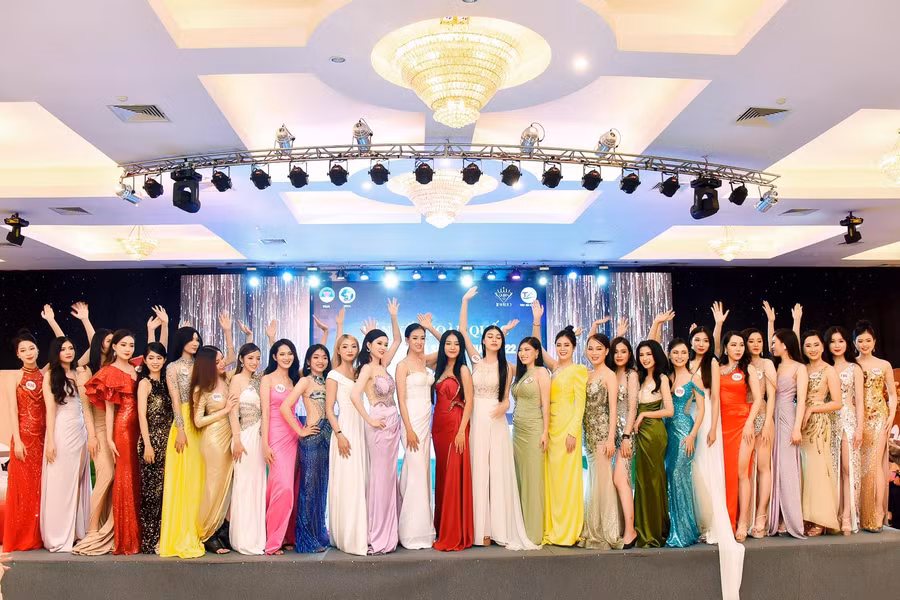 28 thí sinh xuất sắc sẽ góp mặt trong đêm chung kết cuộc thi diễn ra vào tối 29-12. Ảnh: Đức Thụy