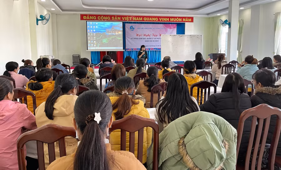 Quang cảnh lớp tập huấn. Ảnh Minh Châu