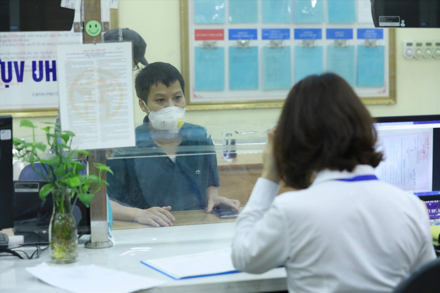 Người dân cần biết một số chính sách mới có hiệu lực từ 10.12. Ảnh minh họa: Hải Nguyễn