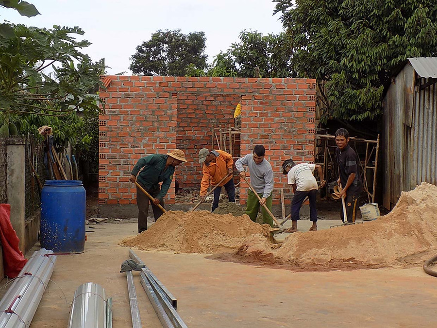 Được sự quan tâm của địa phương, bộ mặt đời sống của đồng bào có đạo tại các vùng dân tộc thiểu số trên địa bàn tỉnh ngày càng được nâng lên. Ảnh: Thanh Nhật Được sự quan tâm của địa phương, bộ mặt đời sống của đồng bào có đạo tại các vùng dân tộc thiểu số trên địa bàn tỉnh ngày càng được nâng lên.Ảnh: Thanh Nhật