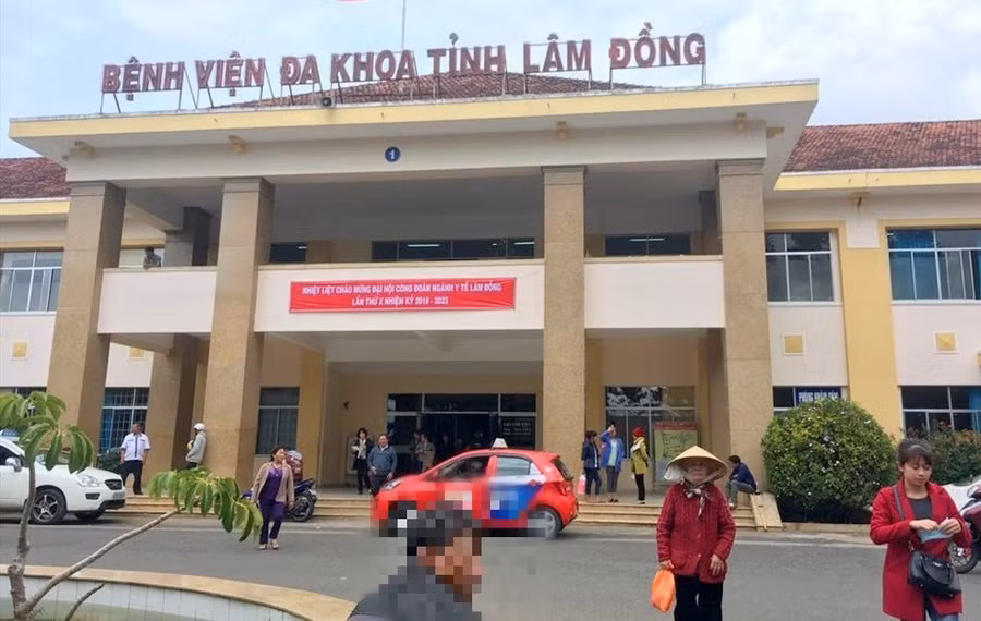 Hiện nay danh sách người lao động làm việc trong ngành y tế ở tỉnh Lâm Đồng xin nghỉ việc đang ngày càng gia tăng. Ảnh: Minh Phạm