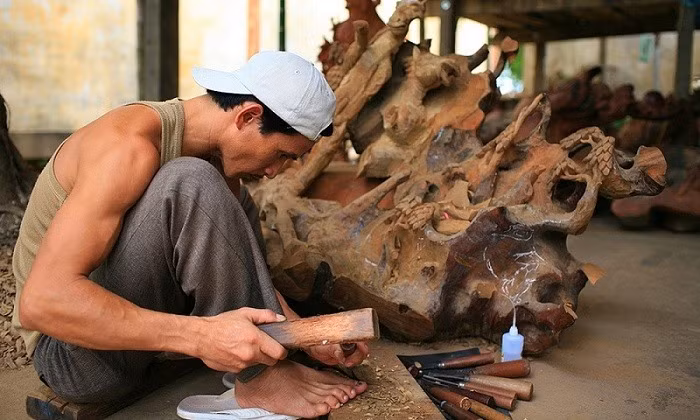 Làng mộc Kim Bồng có lịch sử hình thành từ thế kỷ thứ 15. Ảnh: Từ Ân