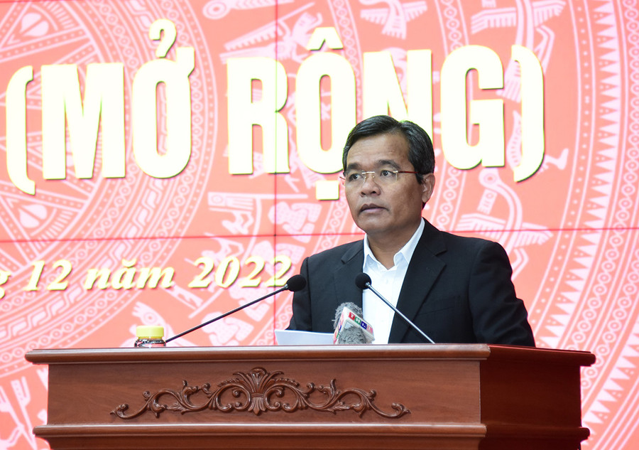 Bí thư Tỉnh ủy Hồ Văn Niên phát biểu bế mạc hội nghị. Ảnh: Đức Thụy