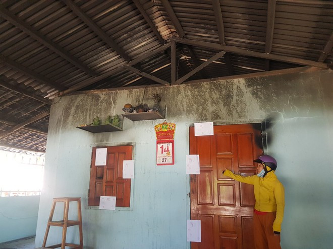 Căn nhà của gia đình anh Vinh nghi bị phóng hỏa khiến anh cùng vợ và 2 con bị bỏng - Ảnh: Minh Nguyệt