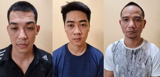 Các đối tượng Huy, Long, Dũng tại trụ sở công an.