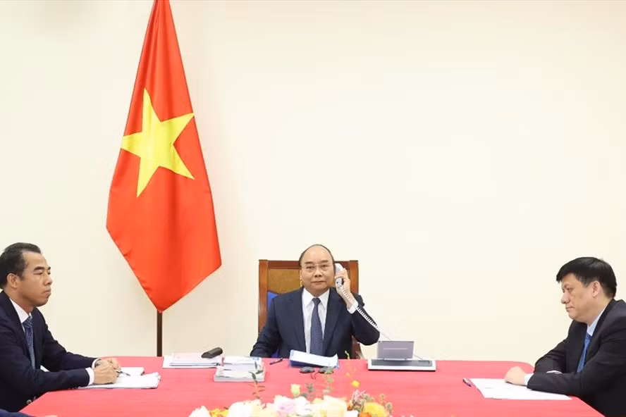 Thủ tướng Nguyễn Xuân Phúc điện đàm với Thủ tướng Đức Angela Merkel. Ảnh: Bộ Ngoại giao