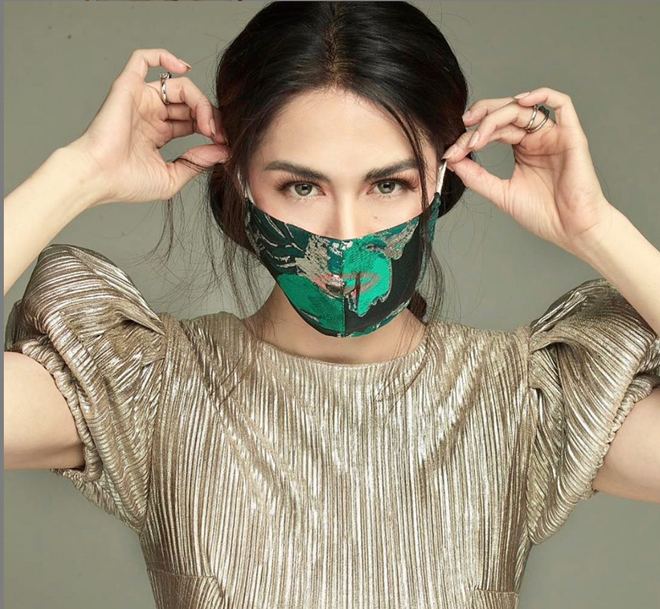 "Mỹ nhân đẹp nhất Philippines" kêu gọi mọi người mang khẩu trang. ẢNH: INSTAGRAM NV