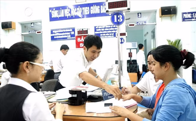 Cán bộ, công chức, viên chức tố cáo được bảo vệ vị trí công tác. (Ảnh minh họa)