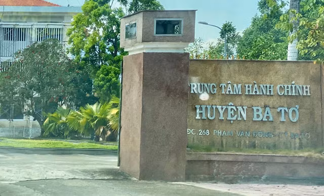  Huyện Ba Tơ - một trong 4 địa phương của Quảng Ngãi đang còn khuyết chức danh Chủ tịch UBND.