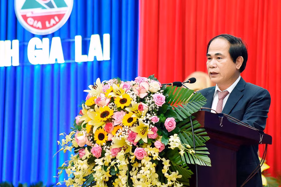 Chủ tịch UBND Võ Ngọc Thành trình bày diễn văn tại buổi lễ. Ảnh: Đức Thụy