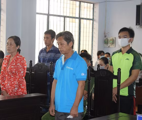  Các bị cáo tại tòa