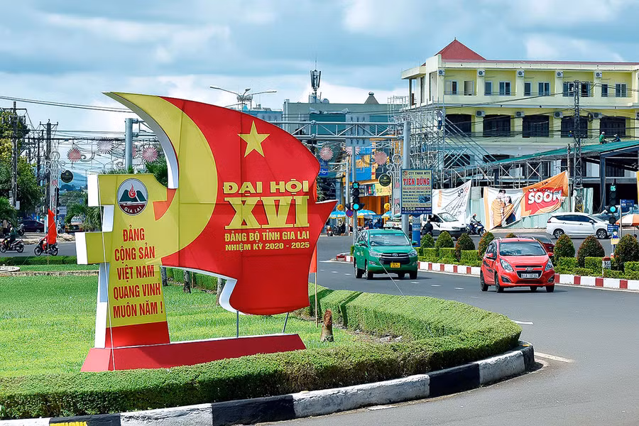 Việc tuyên truyền về Đại hội đại biểu Đảng bộ tỉnh Gia Lai lần thứ XVI (nhiệm kỳ 2020-2025) được thực hiện rất phong phú, đa dạng nhằm thu hút sự quan tâm, chú ý của người dân.