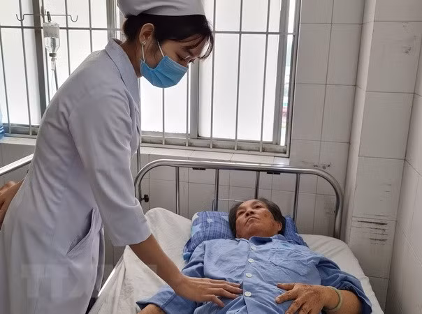 Sức khỏe bệnh nhân Bệnh nhân Nguyễn Thị B. đã ổn định. (Ảnh: TTXVN phát)