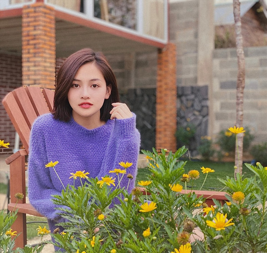 Nữ diễn viên sinh năm 1995 bén duyên với màn ảnh qua vai diễn chính Phan Linh trong Bộ Tứ 10A8. Nhờ vai diễn này, Thùy Anh đã phát hiện ra khả năng cũng như đam mê của mình với nghề diễn. Ảnh: NVCC.