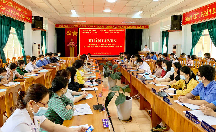 Quang cảnh buổi tập huấn. Ảnh: Như Nguyện