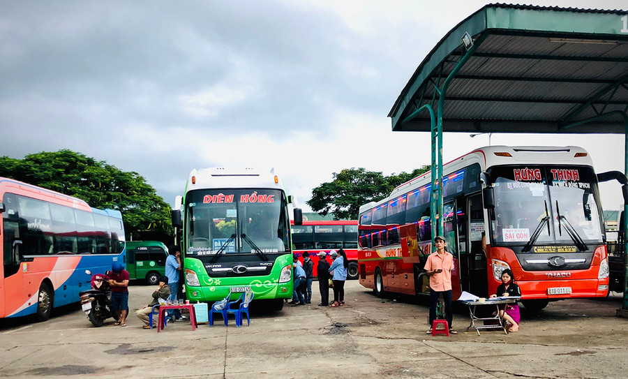  Khu vực xe đi TP. Hồ Chí Minh tại Bến xe Đức Long Gia Lai. Ảnh: L.H