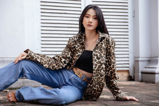 Nhờ có kinh nghiệm trong lĩnh vực thời trang, Thảo Nhi tự phối đồ mà không nhờ đến sự hỗ trợ của stylist ẢNH: NVCC