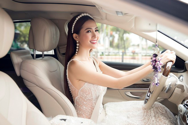 Phan Thị Mơ diện váy hai dây xuyên thấu khoe hình thể quyến rũ ẢNH: MINH LUÂN DUCAN