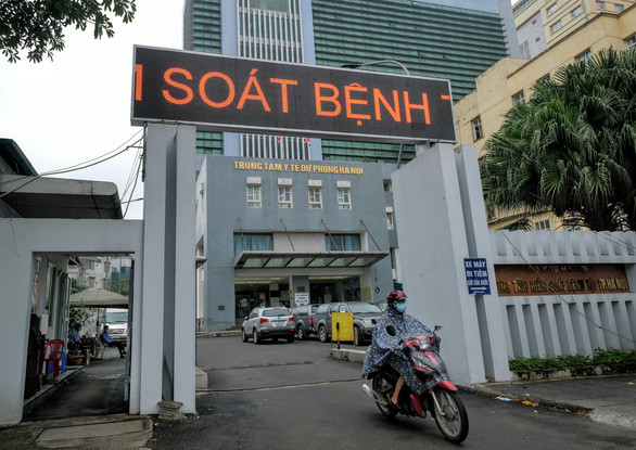 Trung tâm Kiểm soát bệnh tật Hà Nội - nơi xảy ra sai sót trong mua sắm hệ thống xét nghiệm - Ảnh: NAM TRẦN Trung tâm Kiểm soát bệnh tật Hà Nội - nơi xảy ra sai sót trong mua sắm hệ thống xét nghiệm - Ảnh: NAM TRẦN