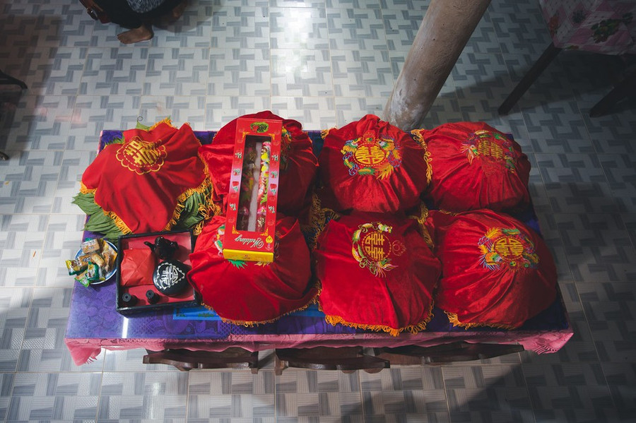 Sính lễ nhà trai trong tiệc hỏi ở miền Tây - Ảnh: Thanh Tuấn