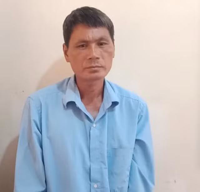 Vi Văn Tý tại cơ quan công an - Ảnh: P. Nguyễn