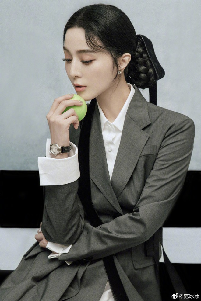 Minh tinh U.40 khiến fan tò mò khi úp mở về lần tái xuất màn ảnh sắp tới ẢNH: WEIBO NV