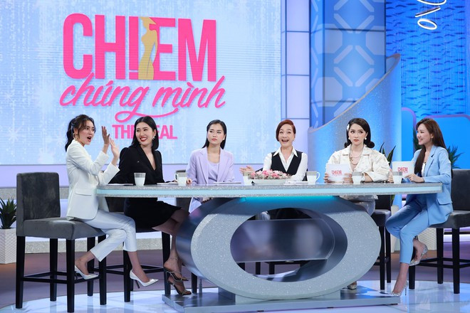 Lan Ngọc từng ngơ ngác khi nghe tin Hari Won 