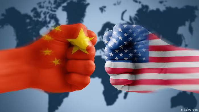 Mỹ -Trung luôn đối đầu nhau