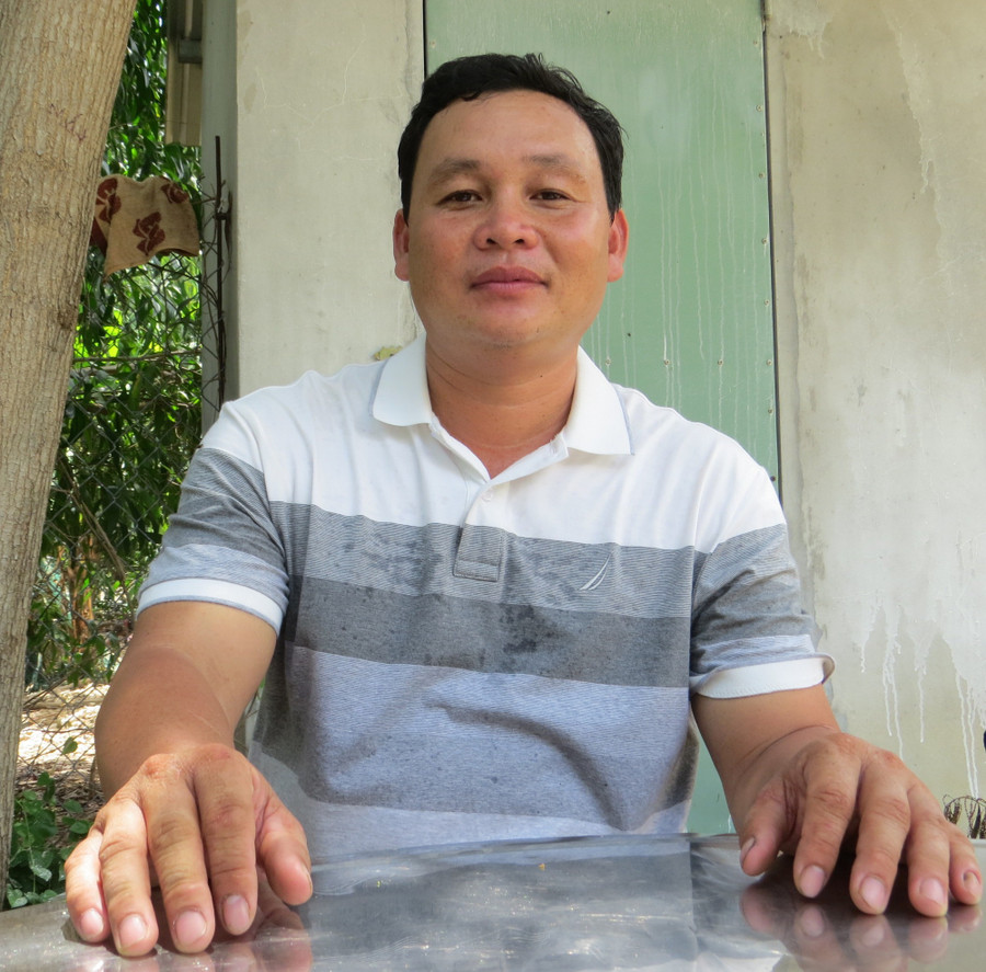 Chân dung tỷ phú nông dân nuôi heo Phùng Hồng Em, xã Xuân Lộc, TX Sông Cầu (tỉnh Phú Yên). Ảnh: Hùng Phiên Chân dung tỷ phú nông dân nuôi heo Phùng Hồng Em, xã Xuân Lộc, TX Sông Cầu (tỉnh Phú Yên). Ảnh: Hùng Phiên