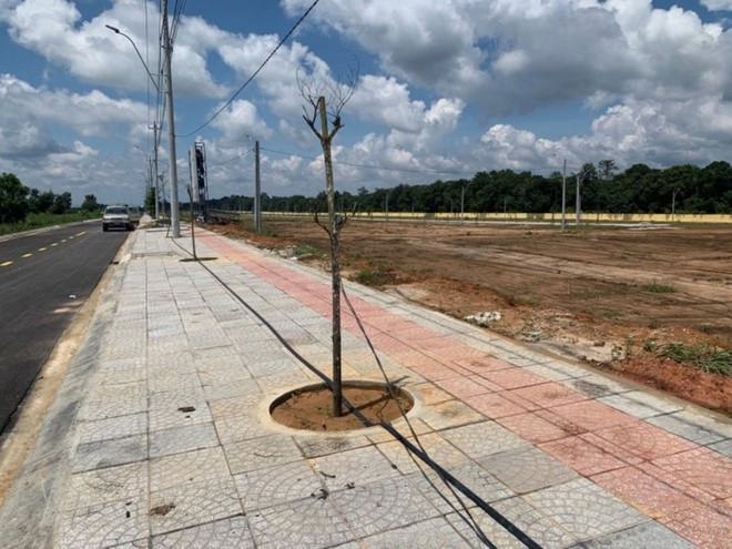 Dự án khai thác quỹ đất phía tây QL14 được triển khai tại thôn 3, xã Đăk Mar, H.Đăk Hà ẢNH: ĐỨC NHẬT