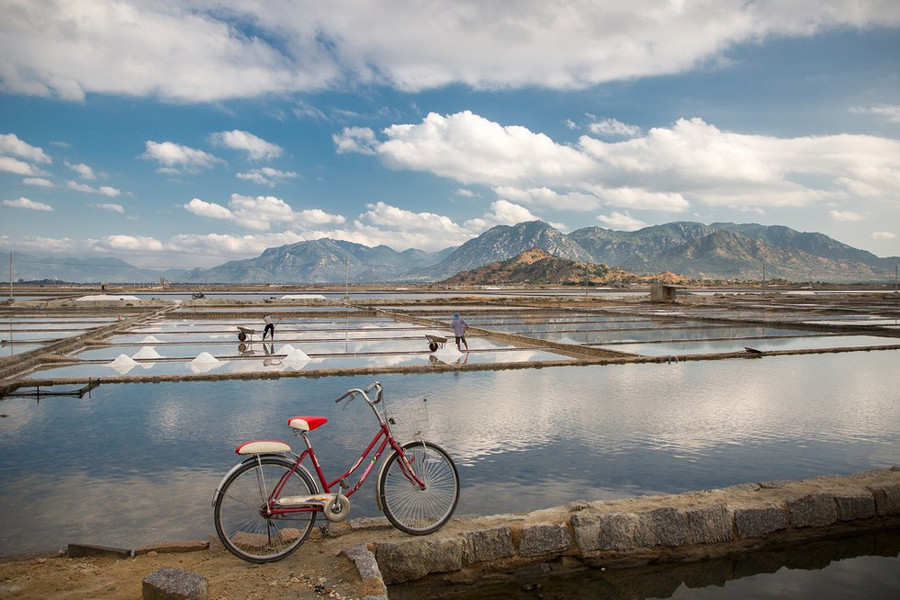 Cánh đồng muối Nhơn Hải, Ninh Thuận - Ảnh: Thanh Tuấn