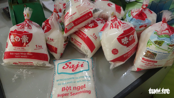 Các loại bột ngọt bị làm giả của nghi phạm Tuyền - Ảnh: TIẾN VŨ