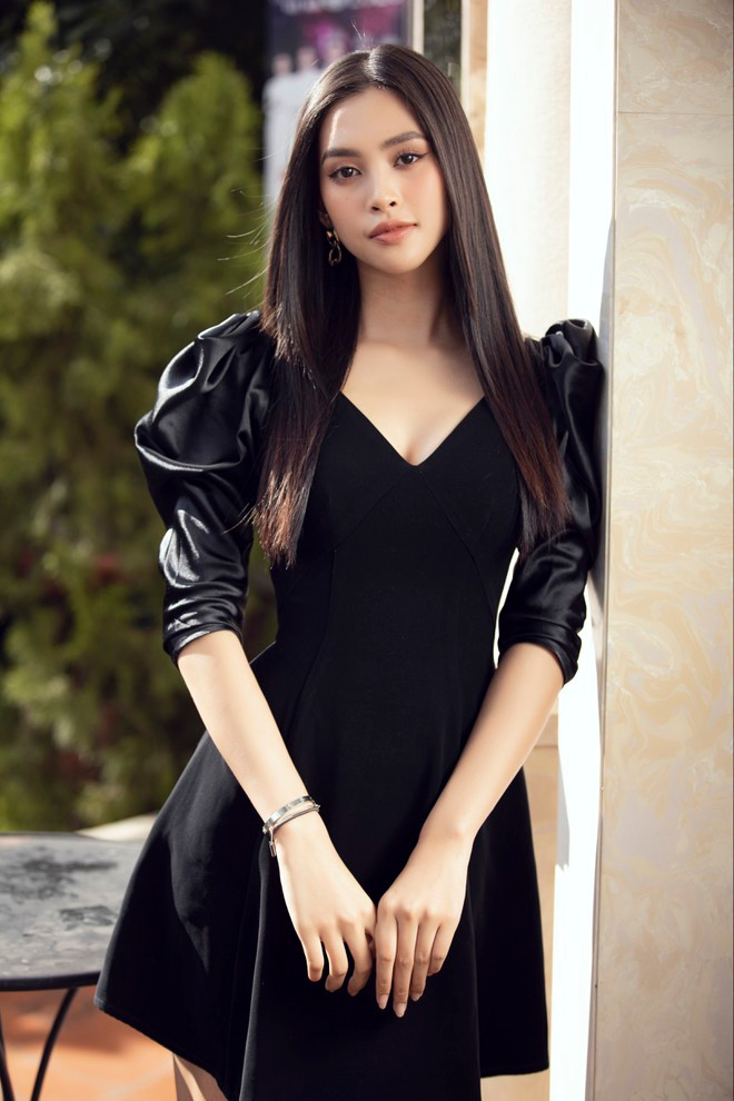 Hoa hậu Tiểu Vy gây 