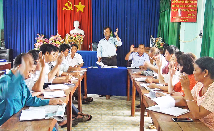  Đảng ủy xã Ia Rmok (huyện Krông Pa) họp, triển khai nhiệm vụ. Ảnh: Minh Nguyễn