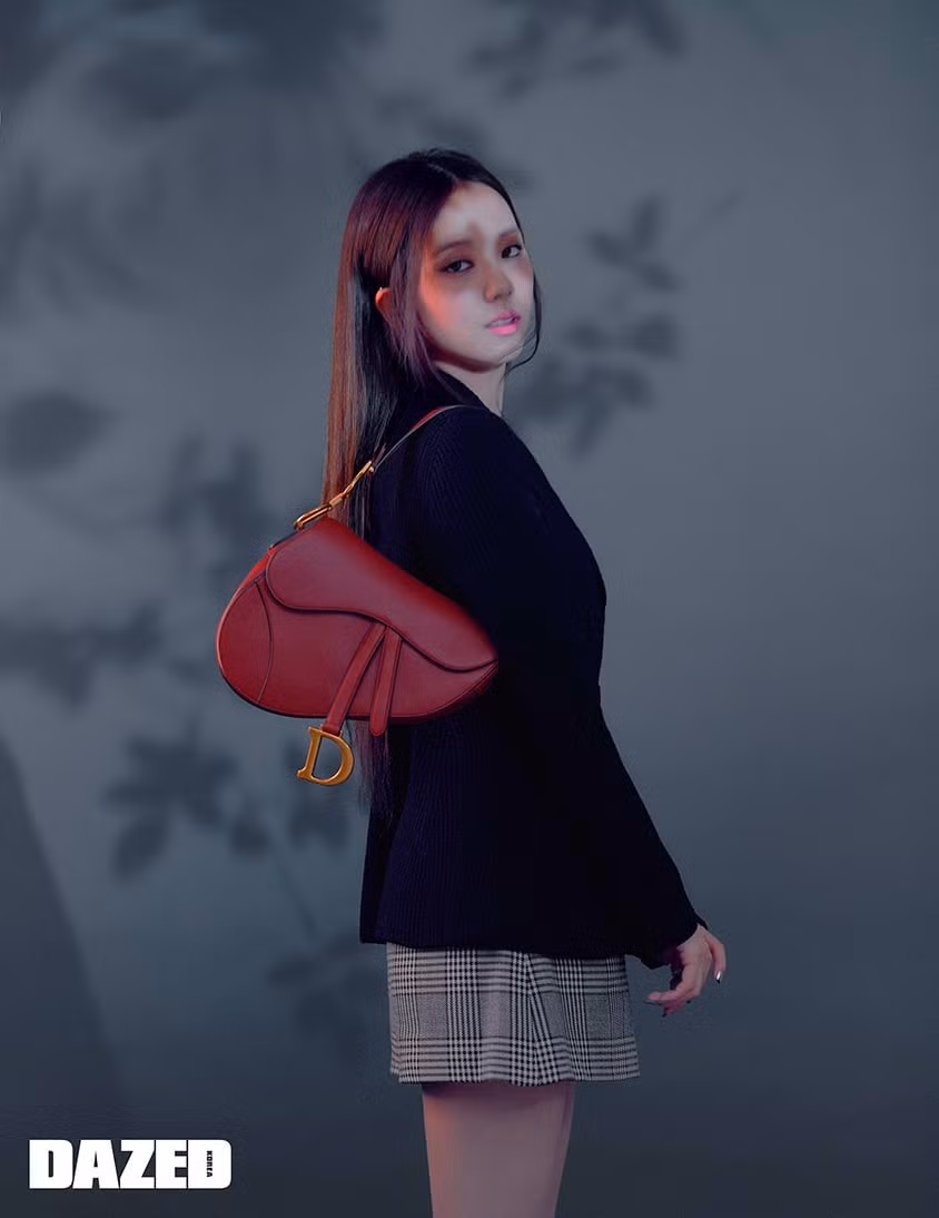 Jisoo - Blackpink đẹp huyền bí trên bìa tạp chí ảnh 5