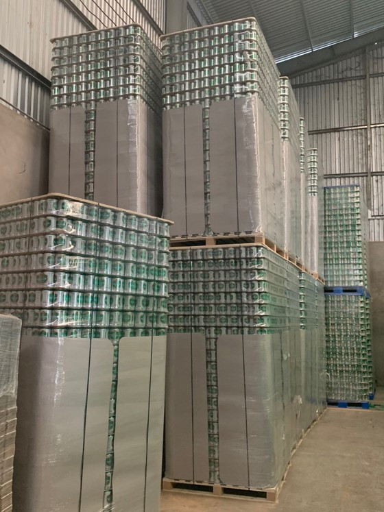  Sản phẩm bia SaiGon VietNam có dấu hiệu xâm phạm quyền đã được bảo hộ. Ảnh: Tổng Cục QLTT