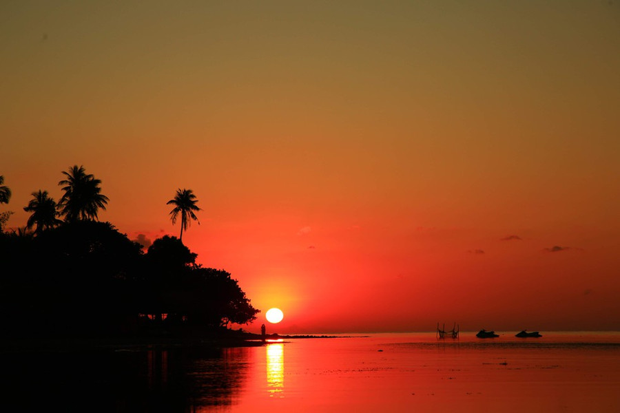 Hoàng hôn 3 hòn Đầm thuộc quần đảo Bà Lụa, Kiên Giang được anh Tuấn đi vào mùng 2 tết 2020 - Ảnh: Thanh Tuấn