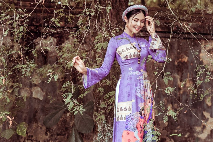 Hoa hậu Ngọc Hân luôn yêu thích và lựa chọn tà áo dài trong tất cả các sự kiện quan trọng. Ảnh: NVCC.