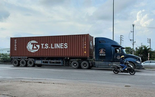 Nhiều điểm mới của pháp luật về giao thông nếu được áp dụng sẽ có tác dụng bảo đảm hơn cho trật tự an toàn giao thông Nhiều điểm mới của pháp luật về giao thông nếu được áp dụng sẽ có tác dụng bảo đảm hơn cho trật tự an toàn giao thông