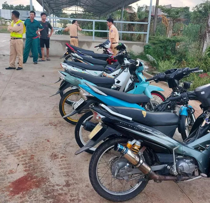 Phương tiện các tay đua xe trái phép 