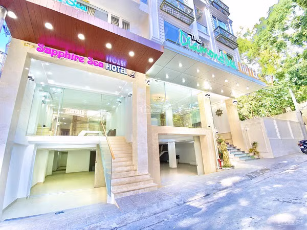 Nhiều khách sạn, nhà nghỉ ở Vũng Tàu rao bán vì thua lỗ