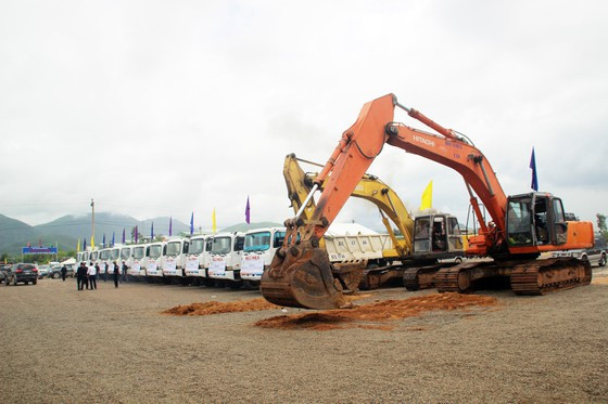 Chính thức "động thổ" khởi công Khu Công nghiệp, Đô thị và Dịch vụ Becamex VSIP Bình Định. Chính thức