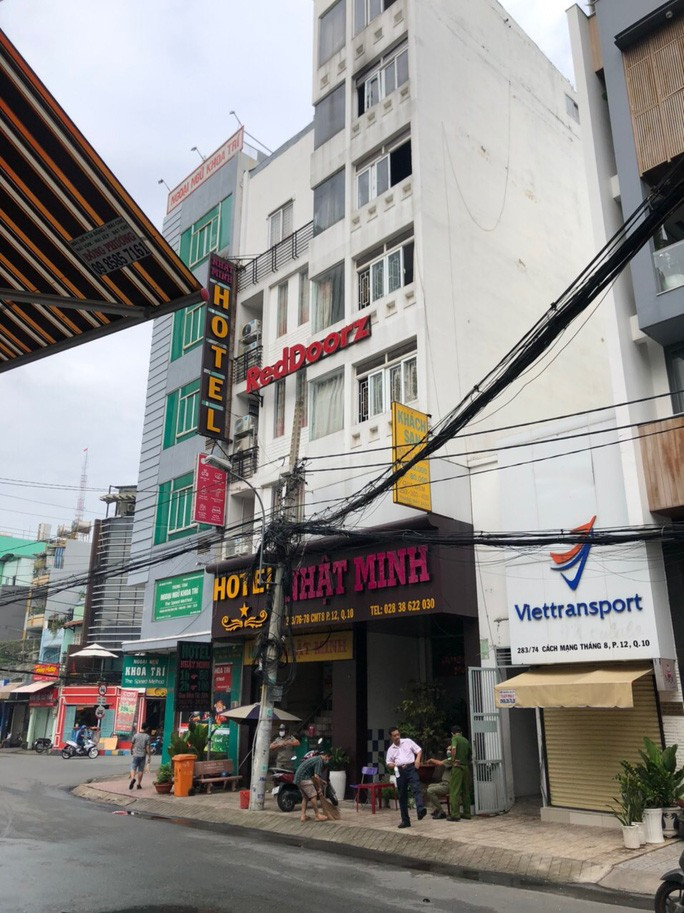  Hiện trường vụ cháy khách sạn